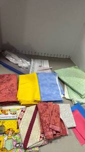 lot 1172 image: Fabric  and more