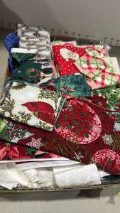 lot 1189 image: Fabric and strips of fabric