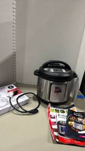 lot 1289 image: Instant Pot Duo Plus 6 Qt Electric Pressure Cooker with extra sealing rings