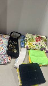 lot 1341 image: Kitchen towels, wine bottle bag, aprons and more