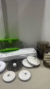 lot 1342 image: Food saver with accessories