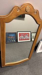 lot 1500 image: Ethan Allen wooden framed mirror 39x22