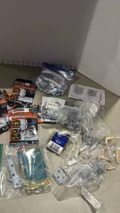 lot 2063 image: Toggler Hollow Door Anchors and Hardware Fasteners Lot