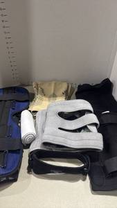 lot 2149 image: Knee braces l and Xl