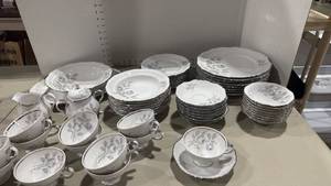 lot 2164 image: Harmony House fine China set service for 8 plus some extra Floral Design Multiple Place Settings