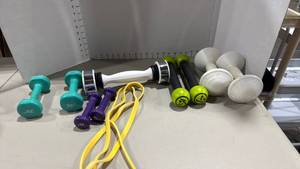 lot 2165 image: Weights and shake weights