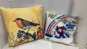 lot 2177 image: 12in vibrating bird pillow with removable cover and insert