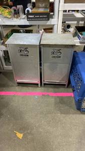 lot 2309 image: Two Pet Lounge metal Chow Hound feeders