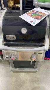 lot 2311 image: Weber Spirit 2-Burner Gas Grill
