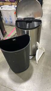 lot 2317 image: Simple Human Trashcan and dustpan