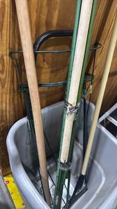 lot 2337 image: Suncast Rooted Basics Multi-Purpose Cart 15 Gallon 3 Cubic Feet