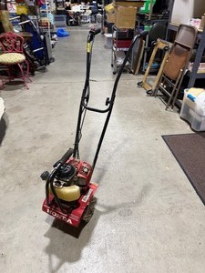 lot 203 image: Honda Harmony FG100 tiller