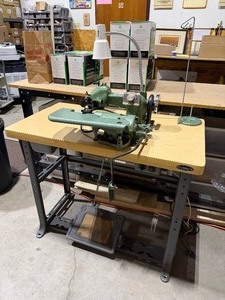 lot 99 image: US Blindstitch Machine Model B 518-2