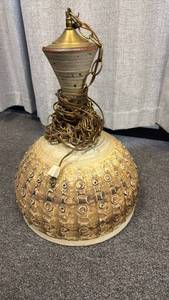 lot 914 image: Vintage mcm pottery swag 2 bulb pendulum lamp 20 in tall (need rewired)