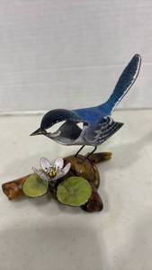 lot 1001 image: Vtg Brumm Enamel on Copper Bird with Flower