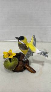 lot 1004 image: Vtg Brumm Enamel on Copper Yellow Bird with Flower