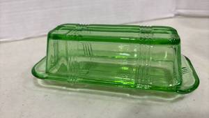lot 1051 image: Green Criss Cross Depression Glass Butter Dish