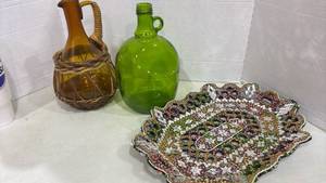 lot 1062 image: Decorative Leaf-Shaped 16x11 PlatterBeaded Bezel with Green and Brown Glass Jugs