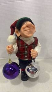 lot 1089 image: Zims Woodland Elves Themselves Red Plaid Vest and Ornament Hangers 10.5 inches tall