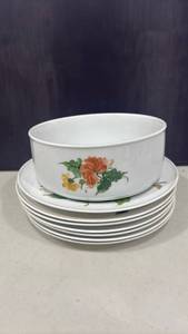 lot 1158 image: ER Golden Crown Lauriane Porcelain Dinnerware Set 7 Plates 1 Bowl