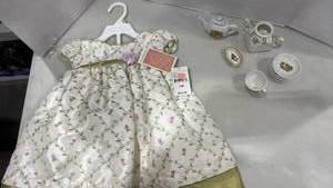 lot 1215 image: Childrens 2-Piece Dress Set Floral Print Size 18M and more