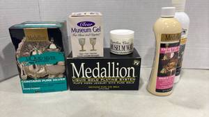 lot 1248 image: Medallion Liquid Silver Lotion 4 FL Oz (118 mL) 2-pack