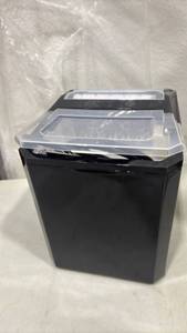 lot 2027 image: Ice Maker ZBJ-X10D Countertop Ice Machine