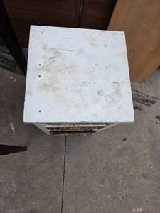 lot 27 image: 3 Drawer storage cabinet