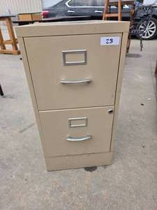 lot 28 image: Metal 2 drawer filing cabinet