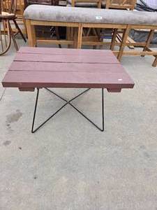 lot 25160 image: Wood top accent side table with metal legs