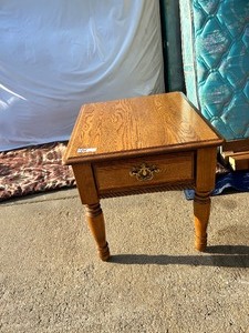 lot 111 image: Wood side table with single drawer