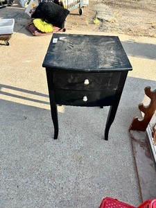 lot 113 image: Wooden two-drawer accent tablenightstand