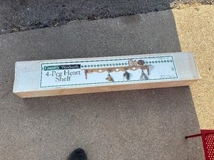 lot 115 image: 4 piece heart shelf