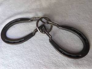 lot 1011 image: Horseshoe Brain Teaser Puzzle&nbsp