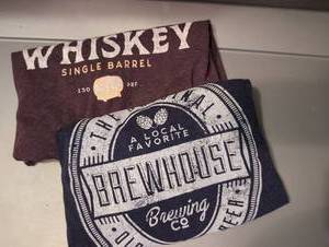 lot 4011 image: Graphic Tees- Mens T-Shirt Burgandy Whiskey  Blue Brewhouse - XL