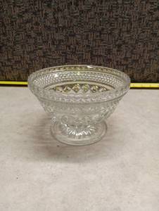 lot 129 image: Cut Glass Footed Bowl with Geometric and Starburst Pattern
