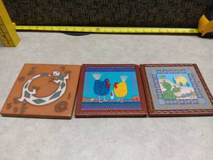 lot 133 image: Tu-oti Collection Art Tiles Set of 3 Handcrafted Southwest Artist Gale Tu-oti