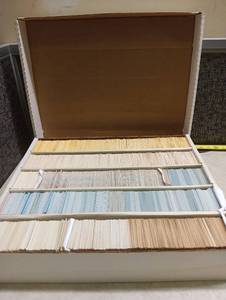 lot 150 image: Baseball Sports Cards Lot 1980s Mixed Collection Multiple Teams