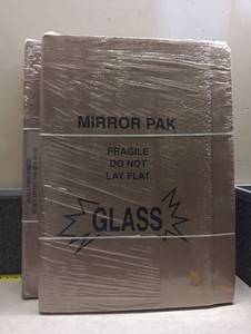 lot 175 image: Lot of 2 40x60 Cardboard Boxes Mirror Pak