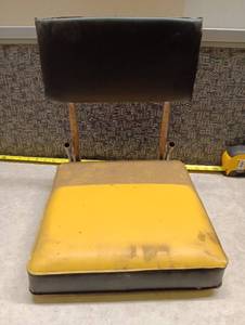 lot 202 image: Shockers Folding Stadium Chair Yellow Seat Black Backrest