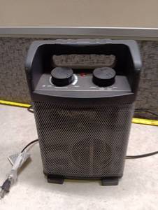 lot 206 image: Portable Space Heater with Thermostat and Handle