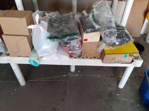 lot 1045 image: 50 Pieces No Bids Non Pickup Mystery Items - Retail $0