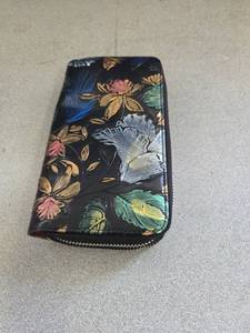 lot 1240 image: GOIACII Large Wallet for Women Double Zip Around Credit Card Holder Leather Mangnolia - Retail $29