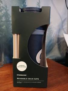 lot 11 image: NIB 5 Pack Starbucks Campus Georgetown Plastic 24 oz Cups LidStraw