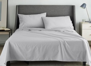 lot 28 image: King Size Bobby Berk 100% Cotton 400TC Sheet Set Gray