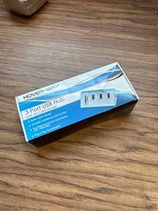lot 111 image: Hover-Way 3 Port USB Hub with SD Card Reader