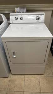 lot 911 image: Speed Queen electric dryer 43x26x28
