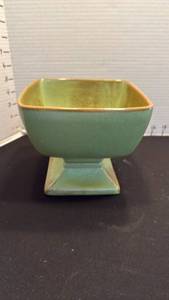 lot 1004 image: Frankoma Pottery # 23A Square Footed Bowl Planter Dish