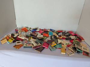 lot 1072 image: Lot of Hotel Motel Matchbooks Collection and more