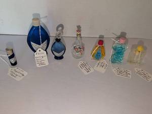 lot 1088 image: Lot of 7 Vintage Perfume Bottles including Ben Hur